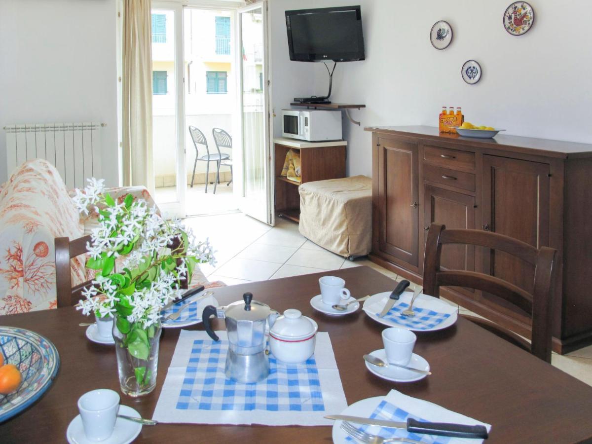 Apartment Cala Azzurra - Imp312 By Interhome Imperia Εξωτερικό φωτογραφία